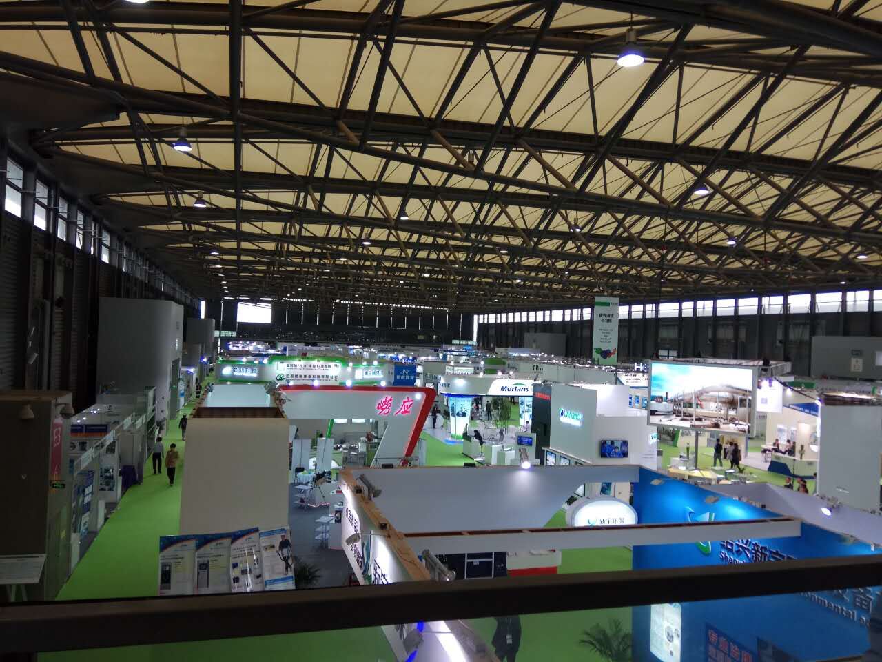 開(kāi)啟國(guó)產(chǎn)分子篩濃縮轉(zhuǎn)輪新篇章,維珂瑞亮相2017中國(guó)環(huán)博會(huì) 開(kāi)啟國(guó)產(chǎn)分子篩濃縮轉(zhuǎn)輪新篇章,維珂瑞亮相2017中國(guó)環(huán)博會(huì)