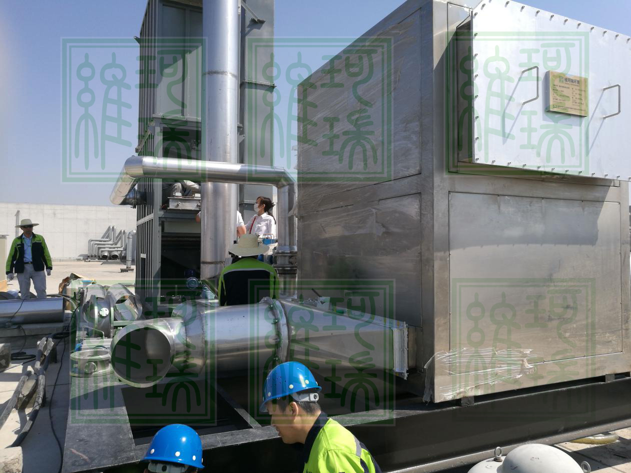 “烈日當(dāng)空，干活依然不放松”——記維珂瑞北京藥廠安裝現(xiàn)場